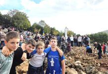 Nagradni izlet najrevnijih ministranata u Međugorje