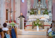 Fra Josip Ikić predvodio prvi dan duhovne obnove uoči sv. Ante